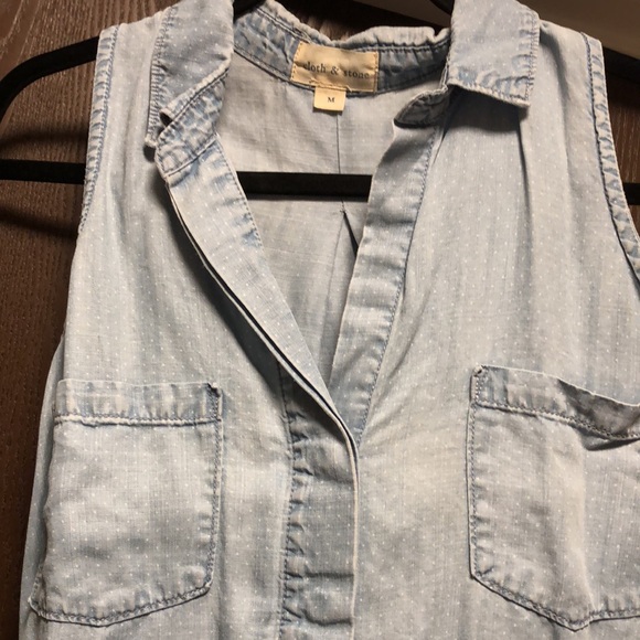 Chambray with white polka dot sleeveless top - Picture 3 of 4
